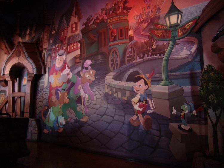 Fantasyland-Disneyland-2