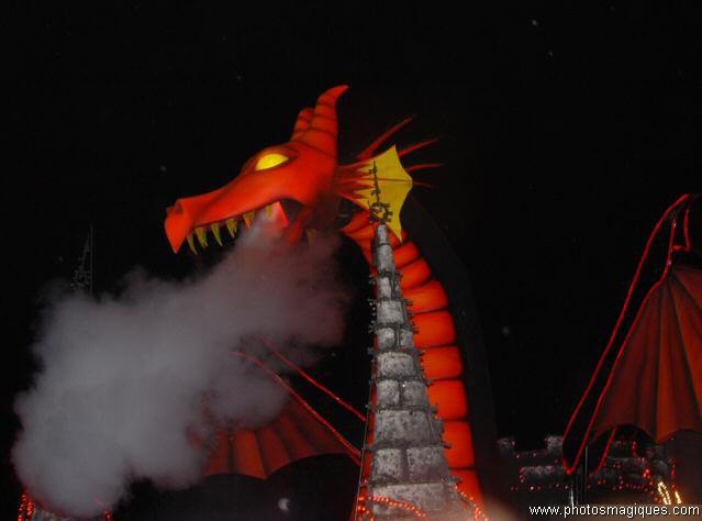 Fantillusion: Maleficent float