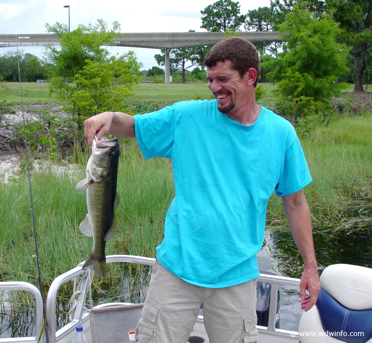 Fishing_at_Disney_World_25