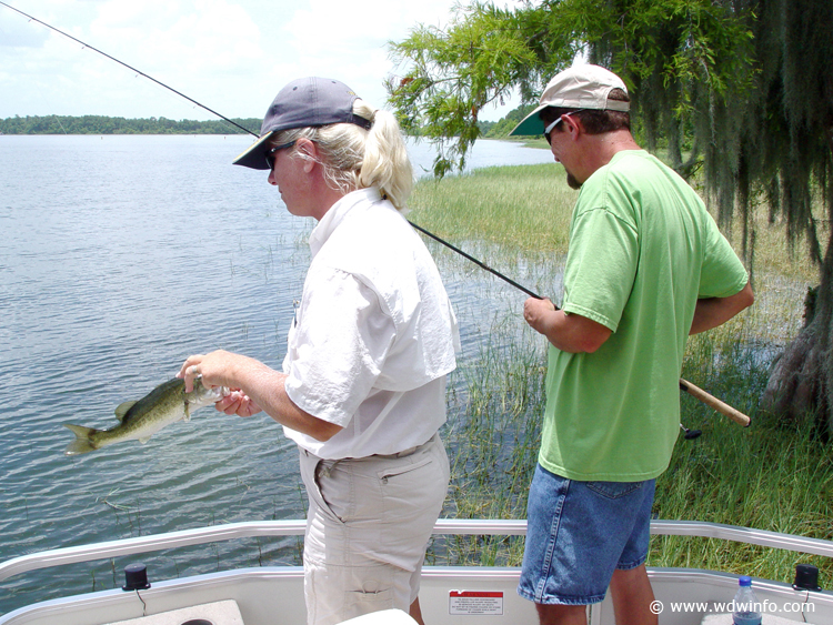 Fishing_at_Disney_World_27