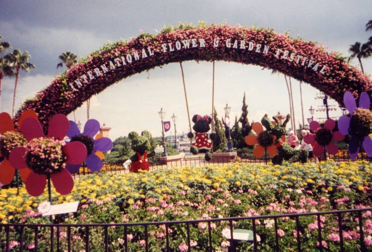 Flower_and_Garden_Festival_Sign