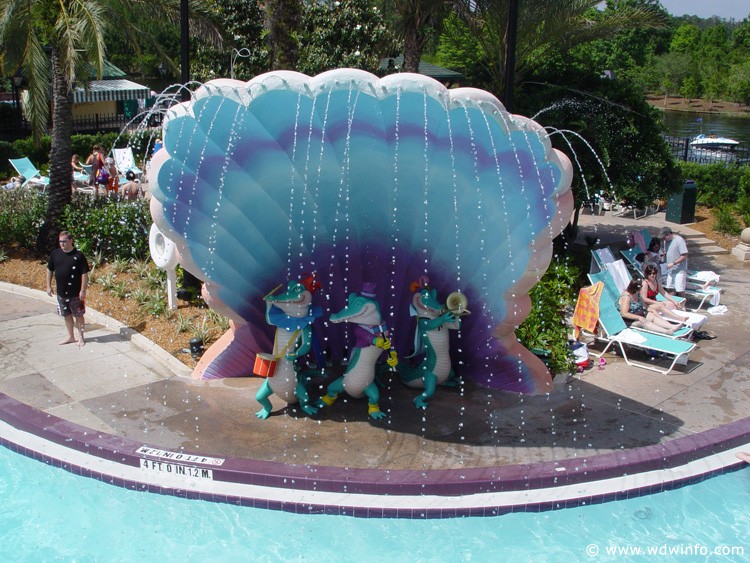 French_Quarter_Pool_22