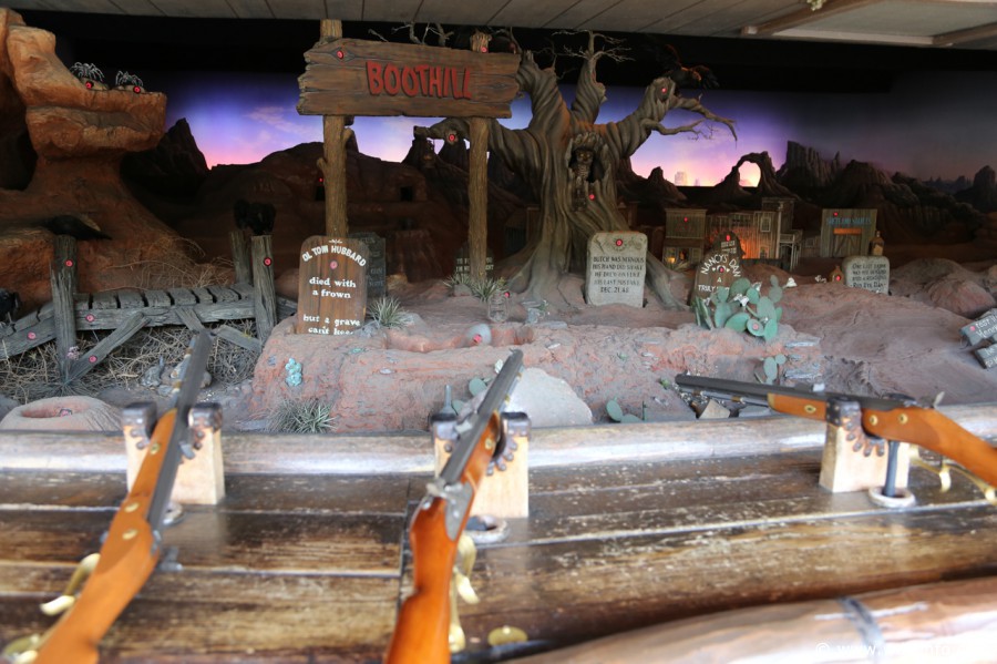 Frontierland-007