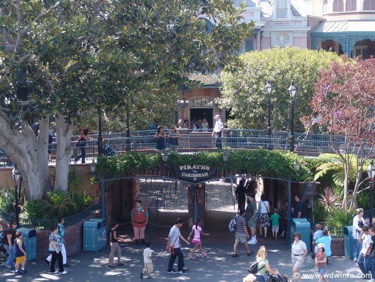 Frontierland-DL-16