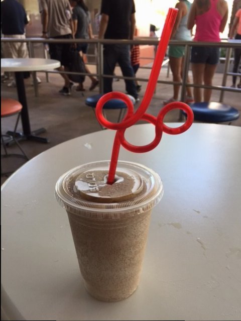Frozen Coke In Tomorrowland - MK 09-07-2017