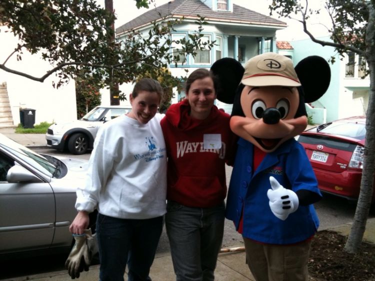 GADGADD_with_Mickey