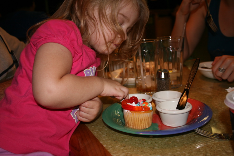 Garden Grill - Cupcakes