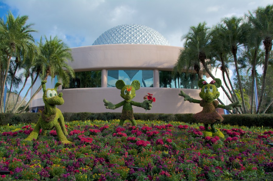 Gardens of the World Tour - topiary 2