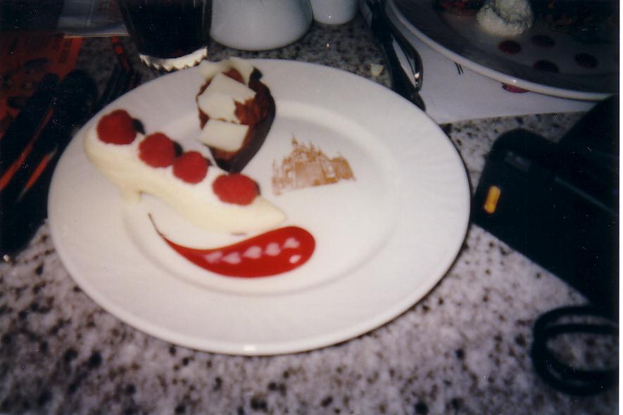 glass sliper dessert