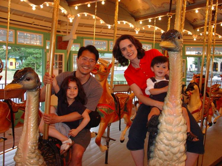 Glen Echo Carousel - DISgeeks Family