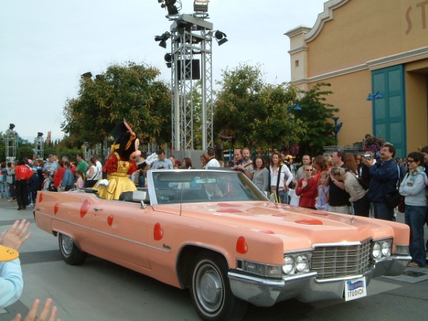 GMS Parade, Minnie