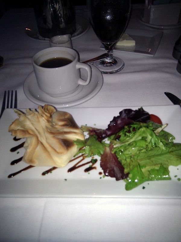 Goat cheese appetizer at Bistro de Paris