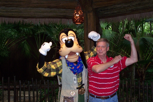 Goofy & Grandpa flexin' & posin'