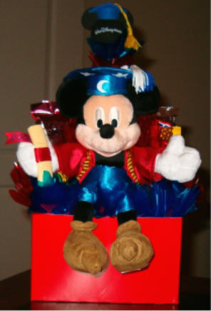 Graduation Mickey