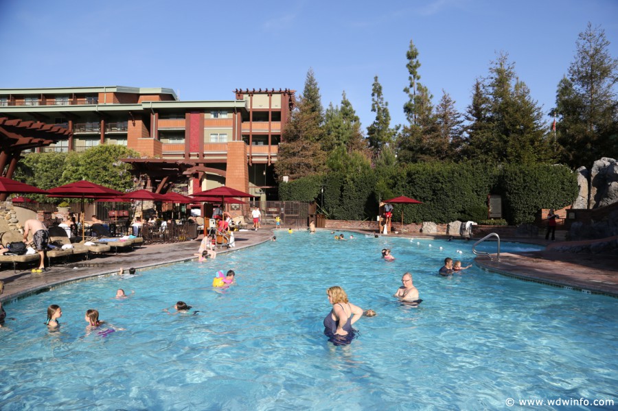 Grand-Californian-Pool-003