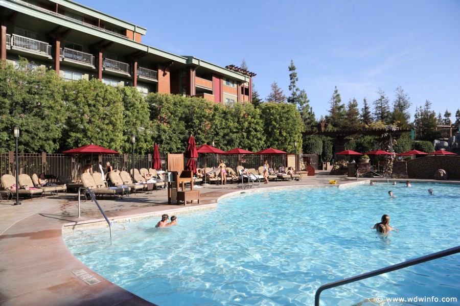 Grand-Californian-Pool-008