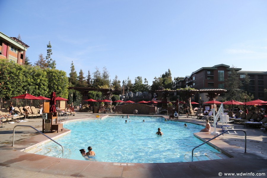 Grand-Californian-Pool-009