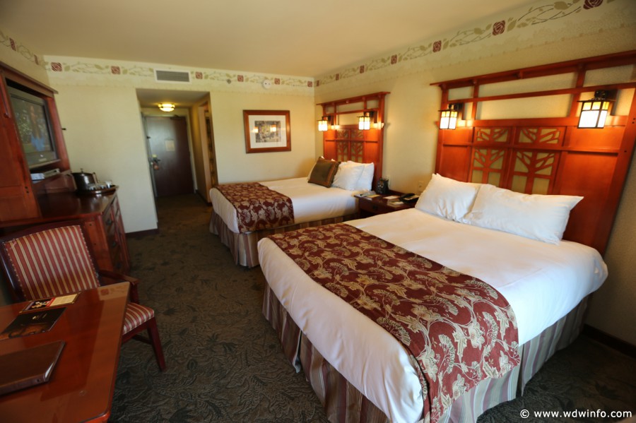 Grand-Californian-Room-021