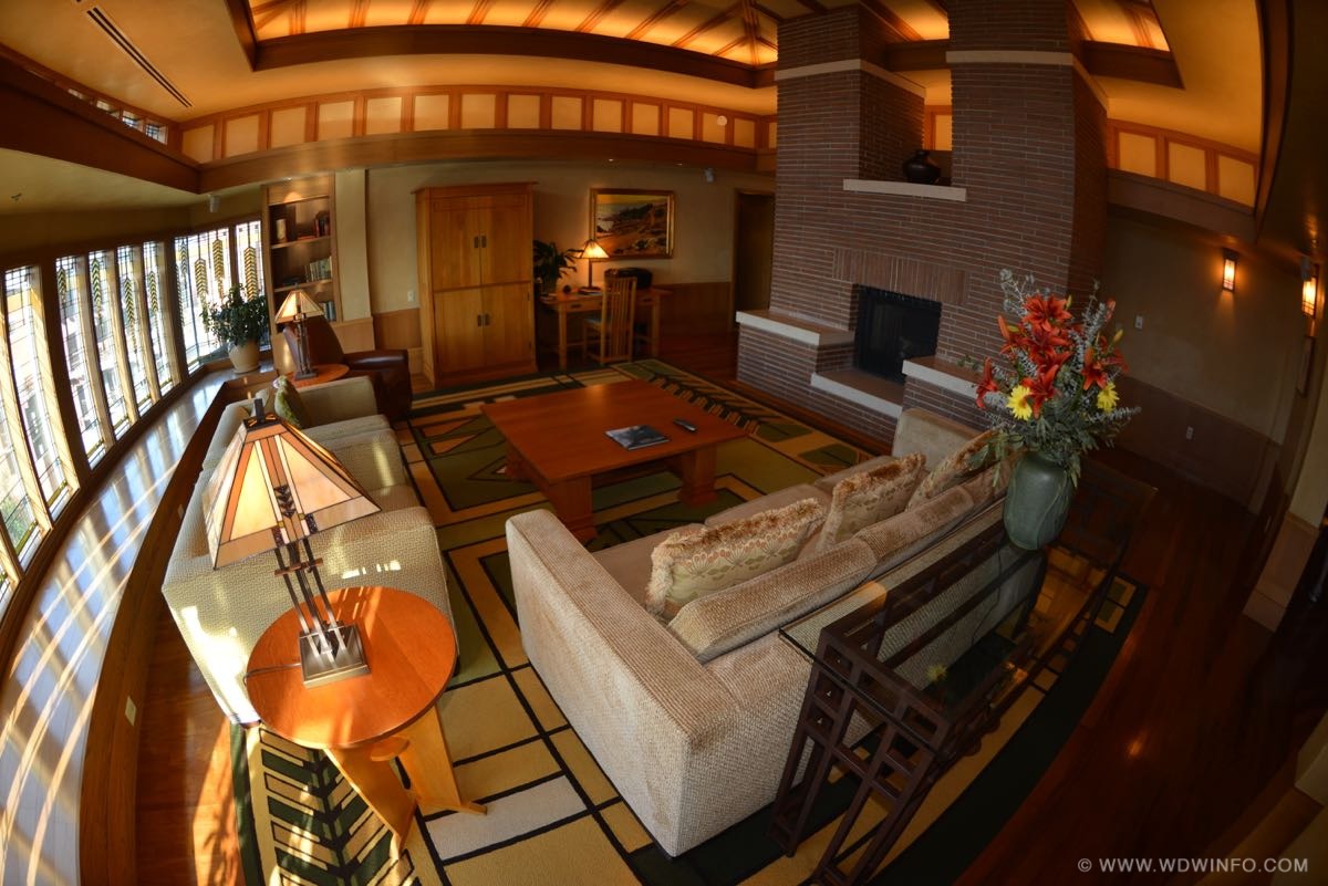 Grand-Californian-Suite45