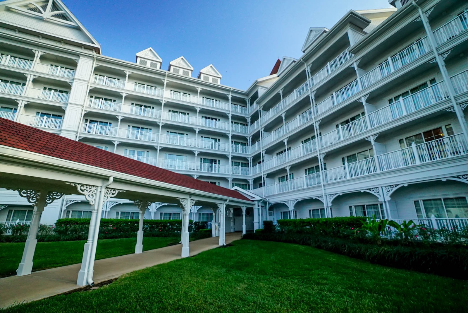 Grand-Floridian-DVC-Exterior-10