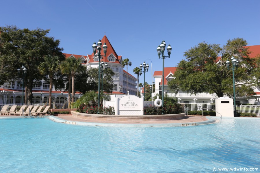 Grand-Floridian-Pools-10