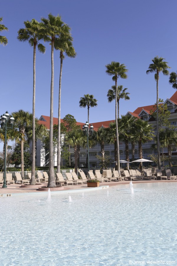 Grand-Floridian-Pools-17