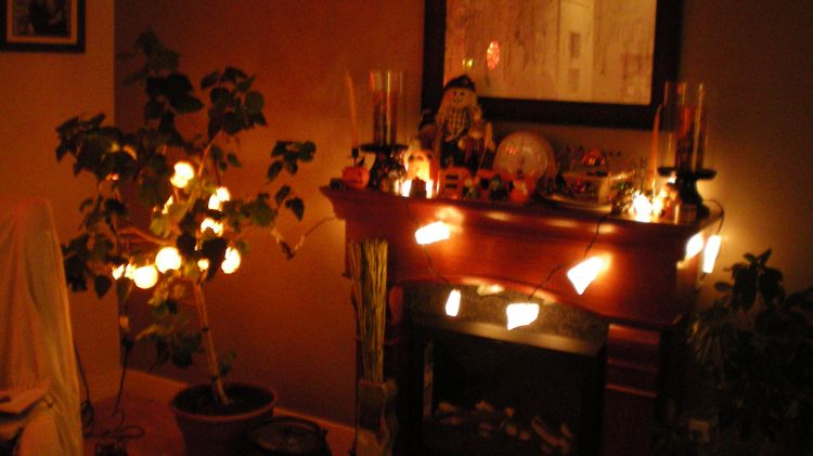 Hallowe'en decorations 2