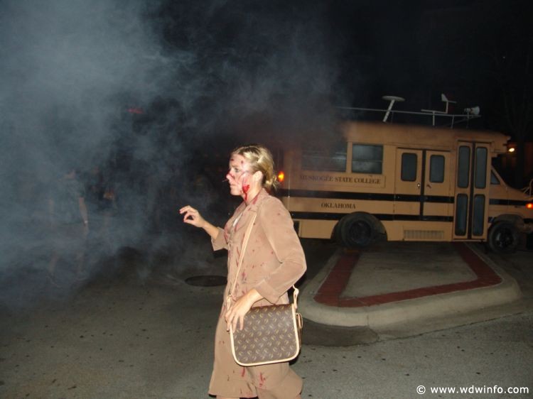 Halloween-Horror-Nights-2009-20