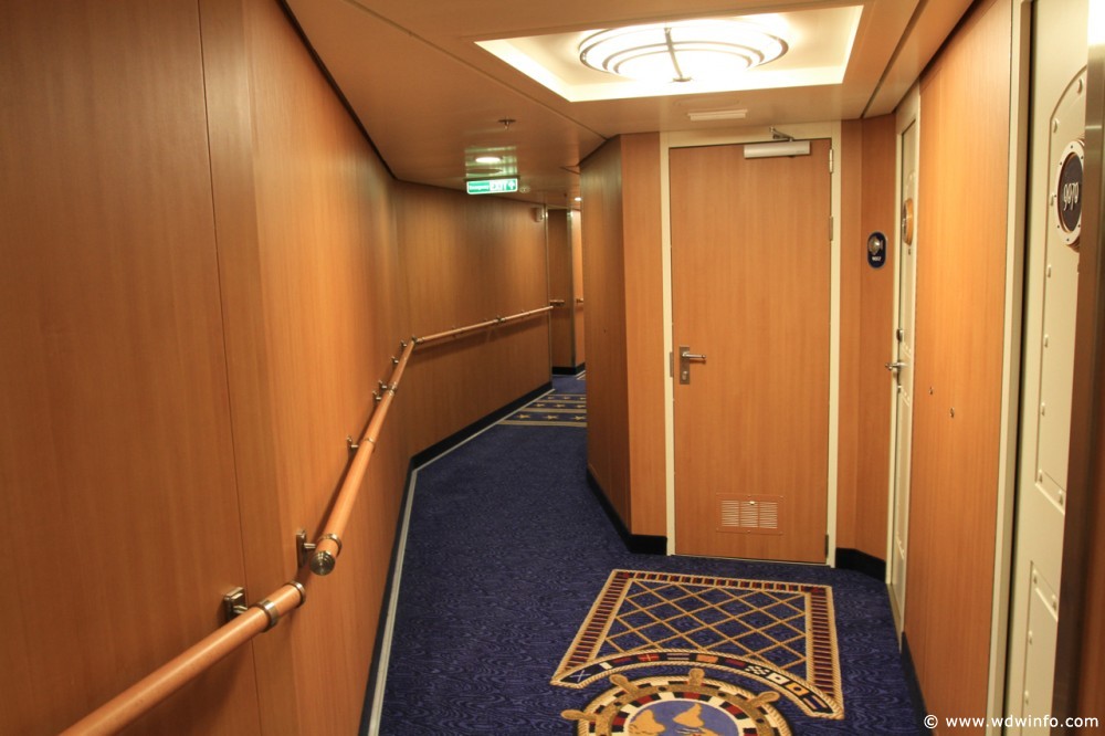 Hallway - Deck 8