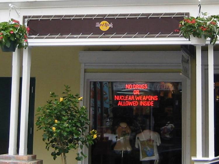 Hard_Rock_Cafe_resize