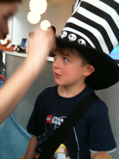 hat1