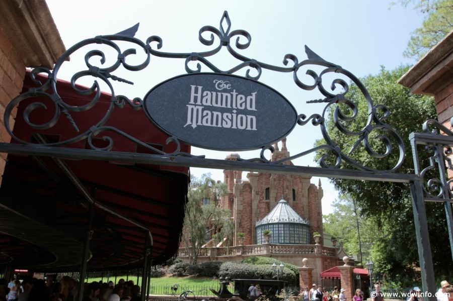 Haunted-Mansion-003