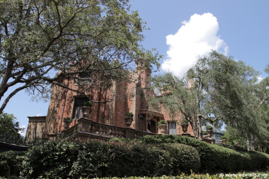 Haunted-Mansion-005