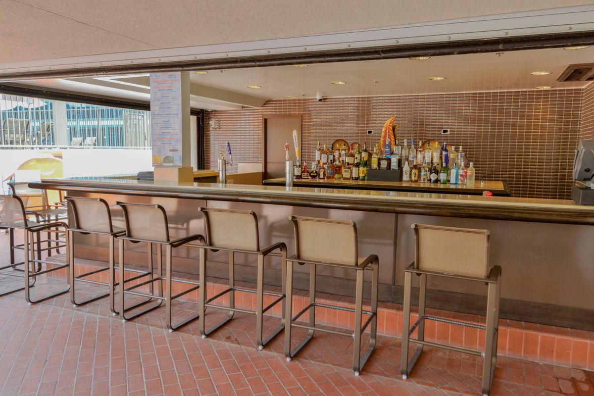 Hilton-Anaheim-100