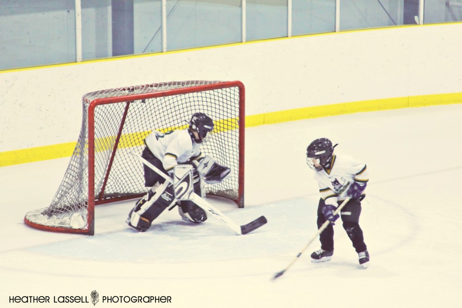 hockeyNov62011_4FBmini