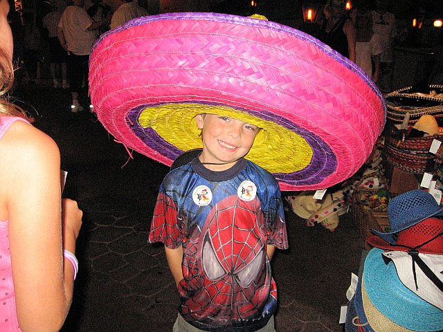 Hola_Amigos