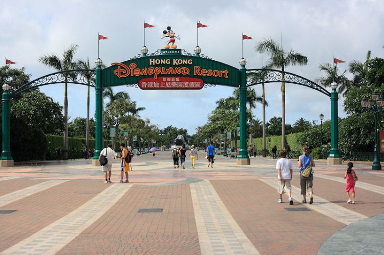 Hong Kong Disneyland - Main Entrance