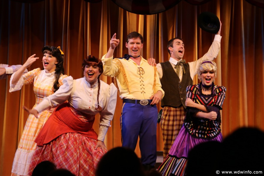 Hoop-Dee-Doo-Musical-Revue-004