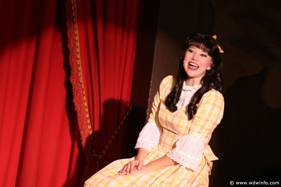 Hoop-Dee-Doo-Musical-Revue-014