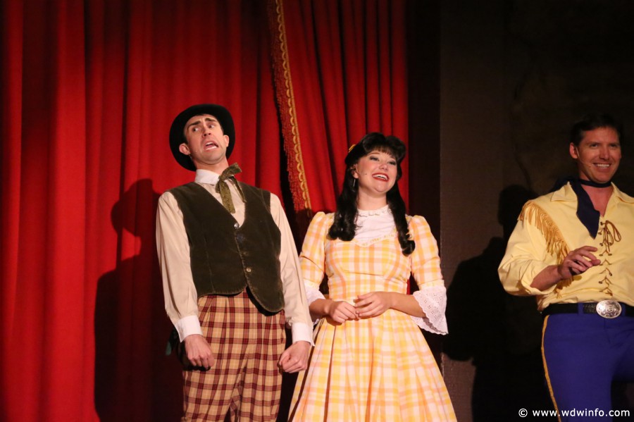 Hoop-Dee-Doo-Musical-Revue-015