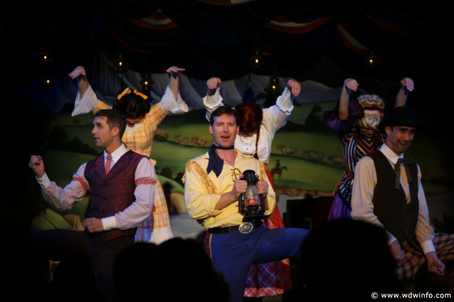 Hoop-Dee-Doo-Musical-Revue-029