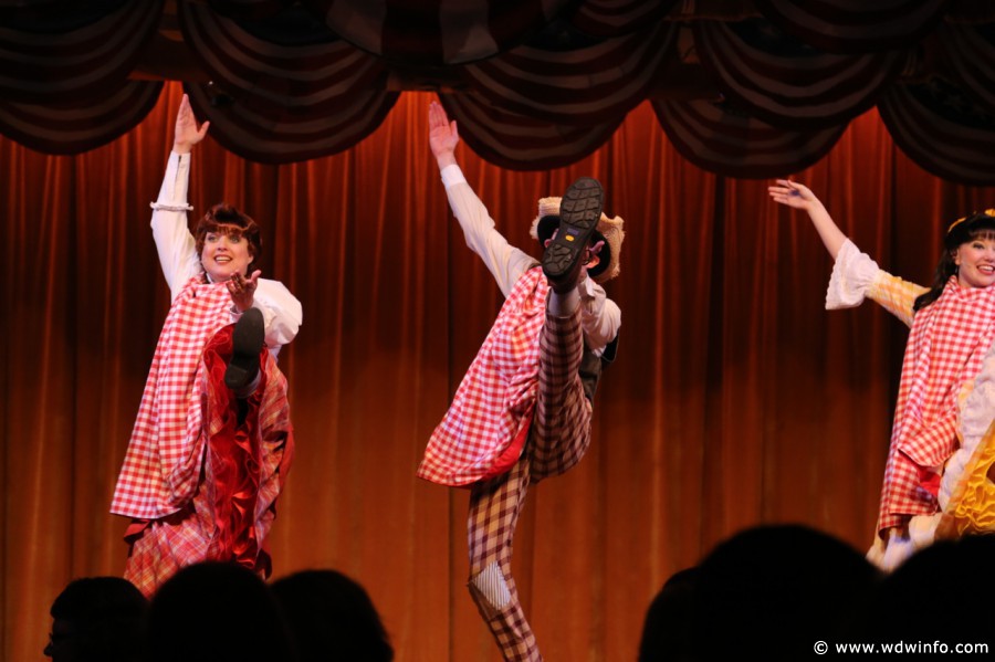 Hoop-Dee-Doo-Musical-Revue-038