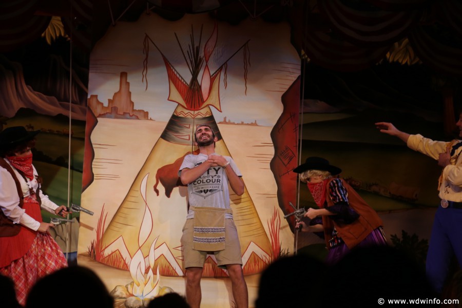 Hoop-Dee-Doo-Musical-Revue-040