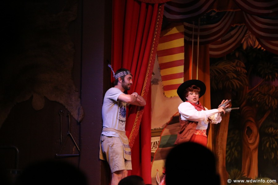 Hoop-Dee-Doo-Musical-Revue-042