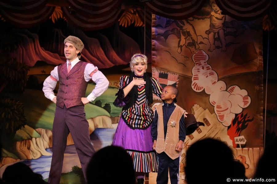 Hoop-Dee-Doo-Musical-Revue-043