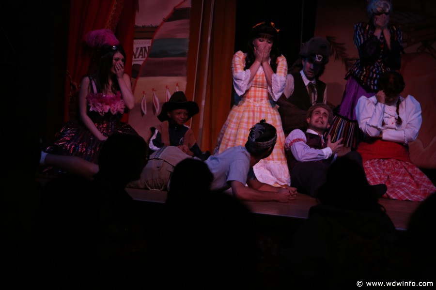 Hoop-Dee-Doo-Musical-Revue-046