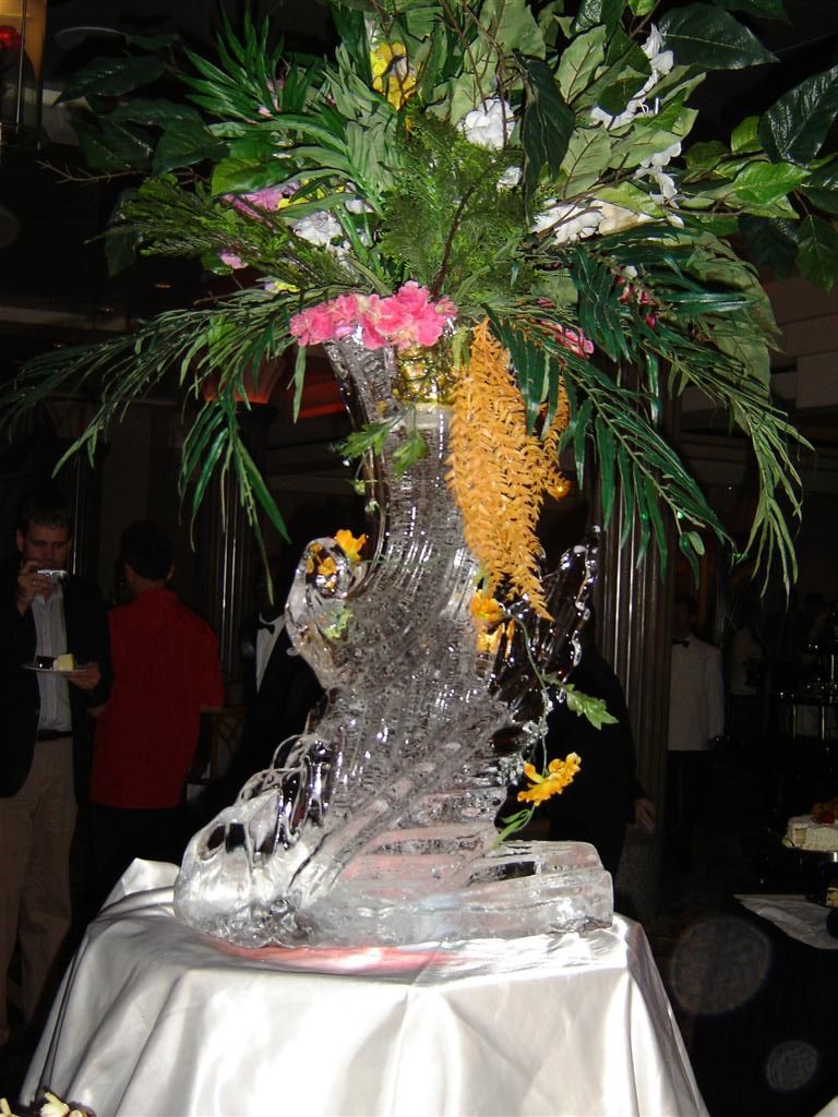 Ice sculpture