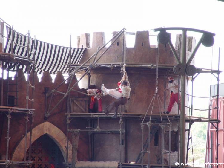 Indiana_Jones_Stunt_Show_16