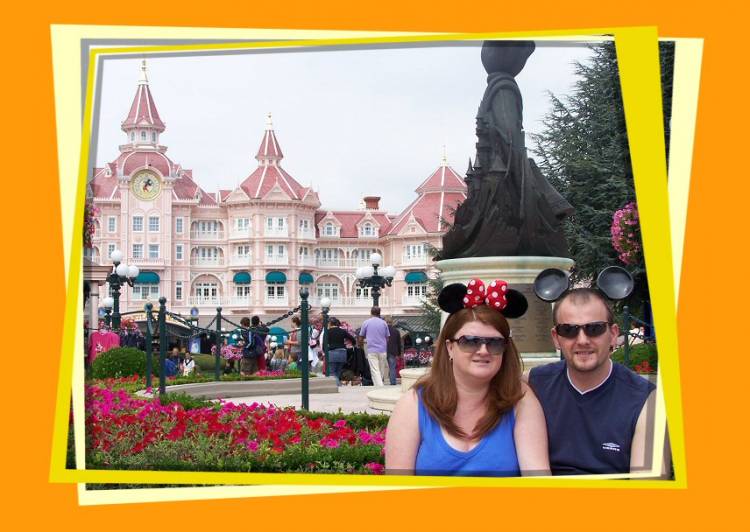 Jackie & I outside the Disneyland hotel