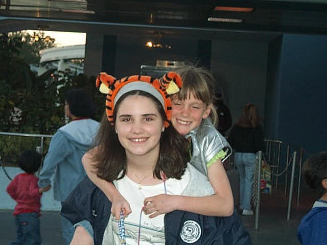 Kelly & Lily @ Disneyland - 2001